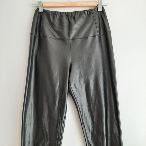 ๐ Wilfred Free Daria Pants Vegan Leather Leggings Black Sz S - Picture 3 of 12